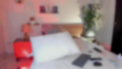 Snapshot of yarirose chatting on April 24, 2026, 3:03 pm Yary online show from April 24, 2026, 3:03 pm
