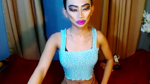 miss yasii online show from January 21, 2025, 12:18 pm