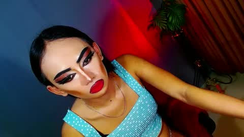 miss yasii online show from March 2, 2025, 2:32 pm