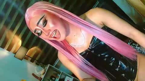 miss yasii online show from May 27, 2026, 3:31 pm