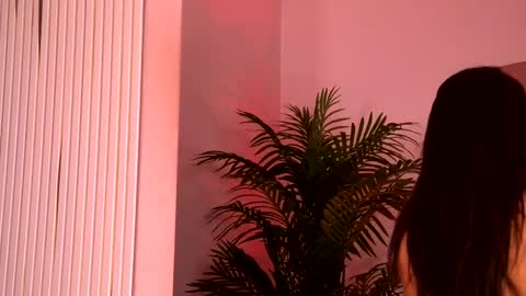 Yasmina  online show from January 9, 2026, 4:48 am