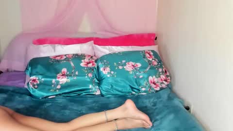 Yasmina online show from January 11, 2025, 3:44 am