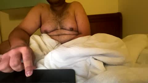 Snapshot of yatin1709 chatting on November 19, 2025, 10:26 am peter mclaren online show from November 19, 2025, 10:26 am