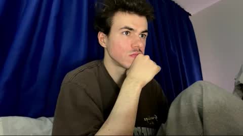 yayay333 online show from February 23, 2026, 9:01 pm