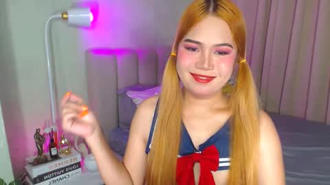 Snapshot of yazmin_shines chatting on January 21, 2025, 2:15 pm Yazzi online show from January 21, 2025, 2:15 pm