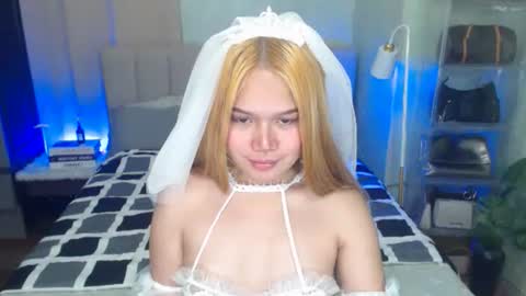 Snapshot of yazmin_shines chatting on October 2, 2025, 12:28 am Yazzi online show from October 2, 2025, 12:28 am