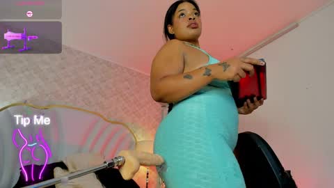  YazminJenner  online show from April 7, 2026, 4:57 am