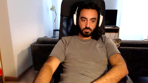 yeeaahoo online show from September 24, 2025, 5:05 pm