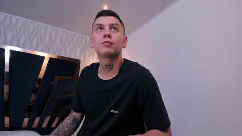 Snapshot of yeiko_romero_ chatting on March 2, 2025, 1:49 pm YEIKO ROMERO online show from March 2, 2025, 1:49 pm