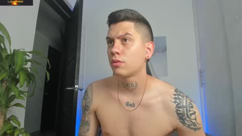 Snapshot of yeiko_romero_ chatting on September 29, 2025, 9:58 am YEIKO ROMERO online show from September 29, 2025, 9:58 am