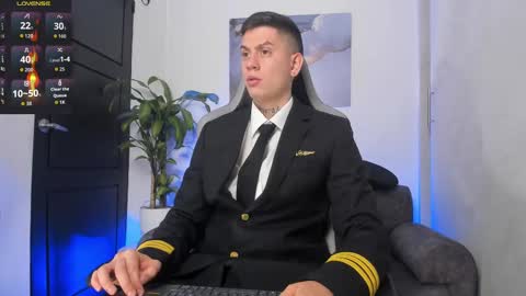 Snapshot of yeiko_romero_ chatting on October 15, 2025, 9:26 pm YEIKO ROMERO online show from October 15, 2025, 9:26 pm