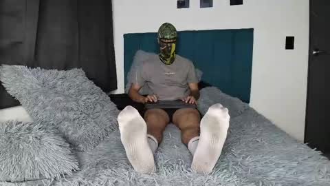 yeisongomezz online show from October 15, 2025, 11:05 pm