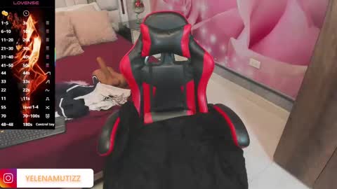 yelena  online show from October 2, 2025, 1:40 pm