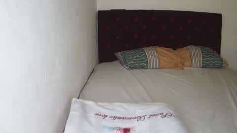 yelitzacarolina899 online show from May 21, 2026, 4:58 pm