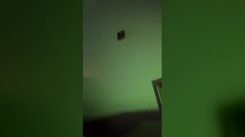 Ella Ts online show from February 9, 2026, 1:53 am