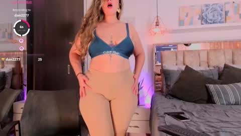 yellow_lily online show from March 4, 2026, 4:46 pm