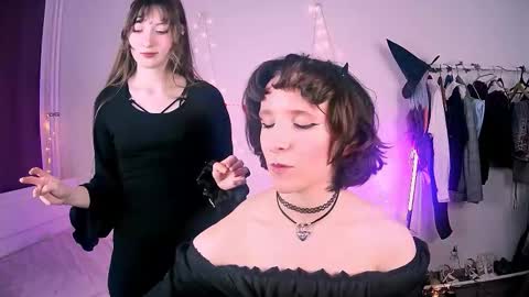 Liya online show from March 22, 2026, 5:38 pm