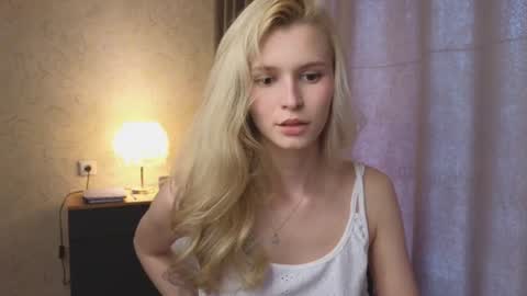 Snapshot of yennaone chatting on June 29, 2026, 3:12 pm Yenna online show from June 29, 2026, 3:12 pm