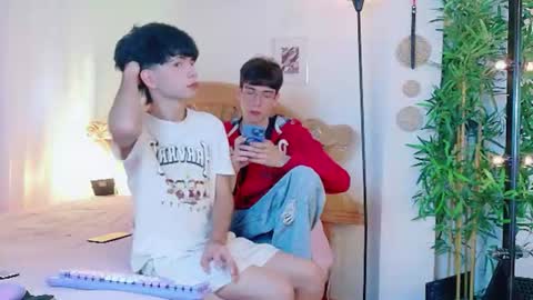 yeremmy_twink online show from July 23, 2026, 4:27 pm