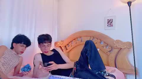 yeremmy_twink online show from July 25, 2026, 9:12 pm