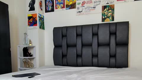 yerk_drom online show from September 9, 2025, 5:56 pm