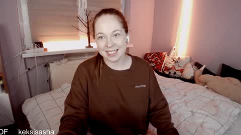 Snapshot of yes_itstrue chatting on December 25, 2024, 3:49 pm Sasha online show from December 25, 2024, 3:49 pm