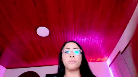 Snapshot of yesie_hot2 chatting on January 30, 2025, 3:33 am yesie_hot2 online show from January 30, 2025, 3:33 am