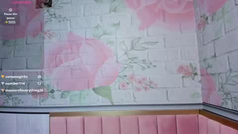 Snapshot of yess__daddy chatting on February 18, 2025, 10:05 am yess__daddy online show from February 18, 2025, 10:05 am