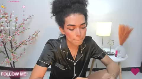 YAMPOOL  online show from January 14, 2026, 5:29 pm