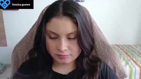 yessica_gomez01 online show from July 16, 2026, 9:32 pm