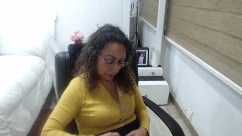 jessy online show from October 12, 2025, 4:11 am