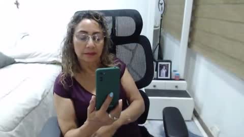 jessy online show from April 22, 2026, 11:28 pm