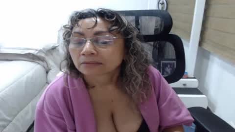 jessy online show from June 11, 2026, 2:53 am