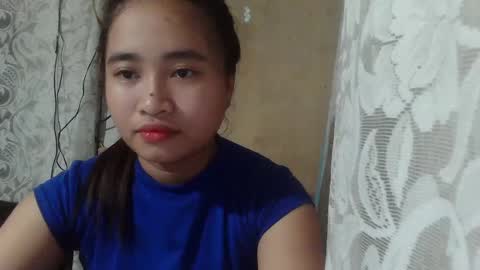 yhang_19 online show from December 3, 2024, 1:30 am