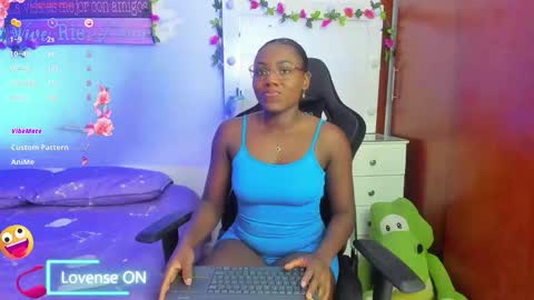 Snapshot of yice_grace chatting on November 11, 2025, 7:03 pm yice online show from November 11, 2025, 7:03 pm