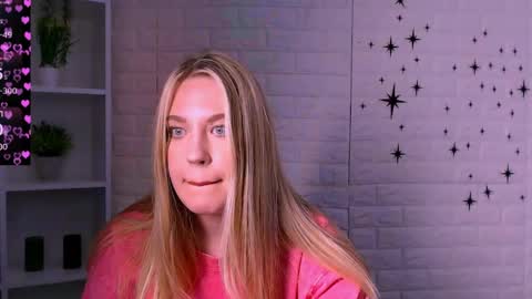Ylia online show from May 7, 2026, 8:14 pm