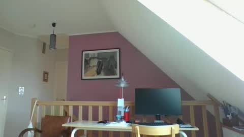 Yoann online show from September 11, 2025, 2:39 pm