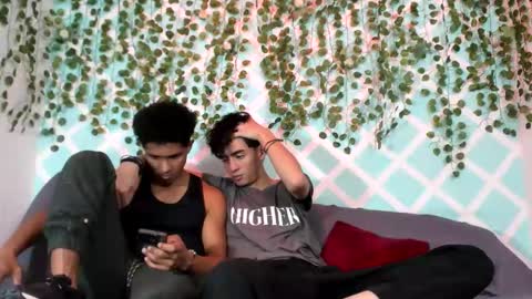 yoel_allan_hot88 online show from October 9, 2025, 7:23 pm