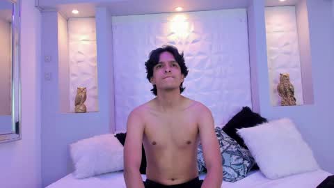 Yoiirchi online show from April 8, 2026, 6:30 pm