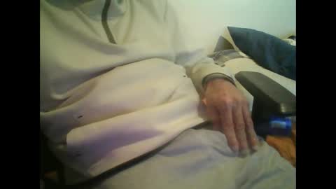 Snapshot of yokaxondoo chatting on December 24, 2024, 9:28 am yokaxondoo online show from December 24, 2024, 9:28 am