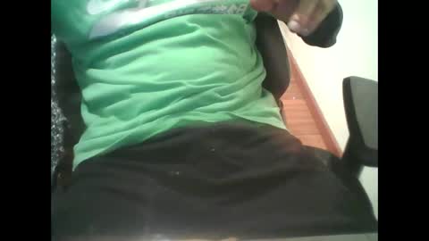 Snapshot of yokaxondoo chatting on January 19, 2025, 3:18 am yokaxondoo online show from January 19, 2025, 3:18 am