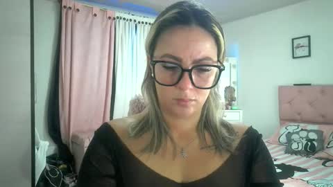 yokiko online show from October 24, 2025, 12:01 pm