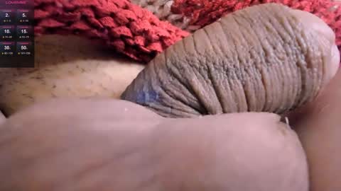 yomoyoo online show from April 18, 2026, 7:07 pm