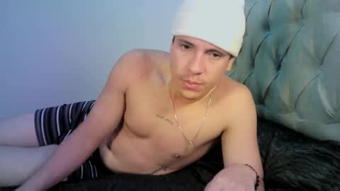 Yonat online show from November 9, 2025, 4:44 am