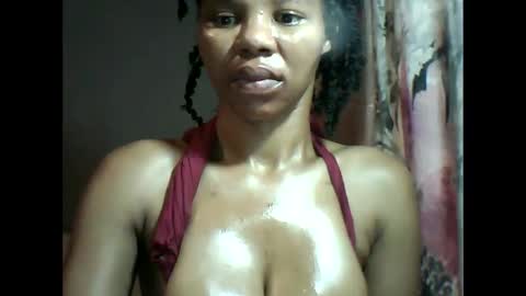 amazingkellyxx online show from March 4, 2025, 4:49 am