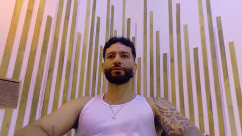 yorby_ online show from May 12, 2026, 2:36 pm