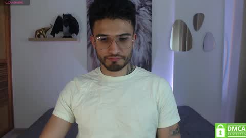 Snapshot of yoshy_man chatting on January 31, 2025, 3:52 am yoshy_man online show from January 31, 2025, 3:52 am
