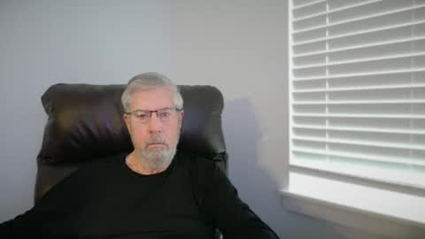 Snapshot of yougogirl_3 chatting on May 28, 2026, 12:02 pm Colorado Guy Straight online show from May 28, 2026, 12:02 pm