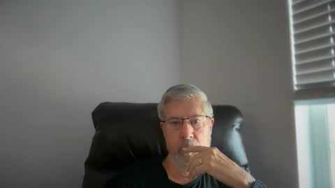 Snapshot of yougogirl_3 chatting on June 3, 2026, 1:03 pm Colorado Guy Straight online show from June 3, 2026, 1:03 pm