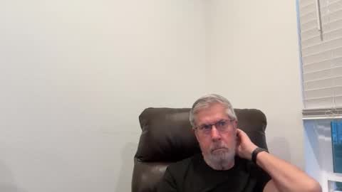 Snapshot of yougogirl_3 chatting on June 7, 2026, 2:27 am Colorado Guy Straight online show from June 7, 2026, 2:27 am